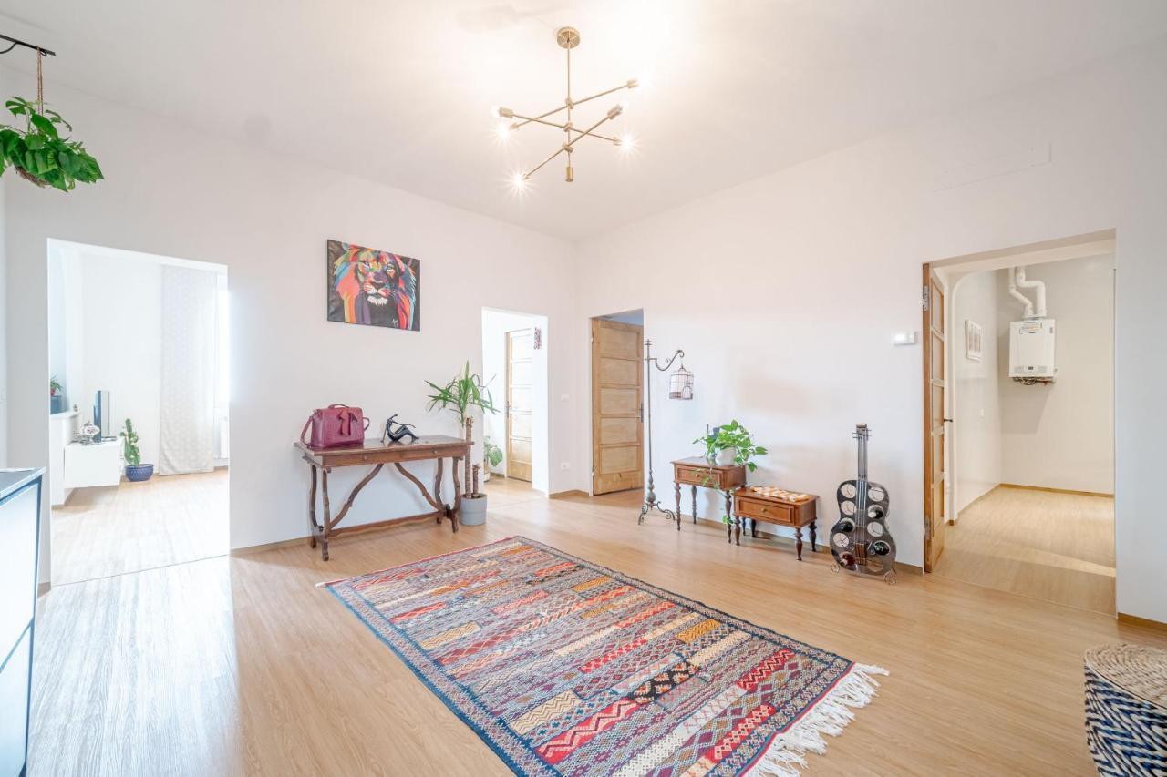 Bright Apartment A Few Steps From Via Garibaldi Génova Exterior foto