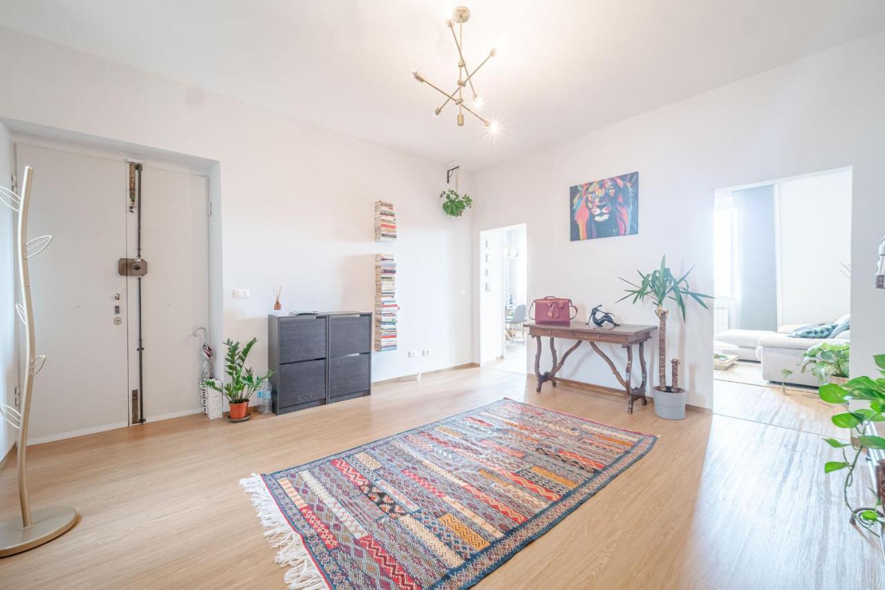 Bright Apartment A Few Steps From Via Garibaldi Génova Exterior foto